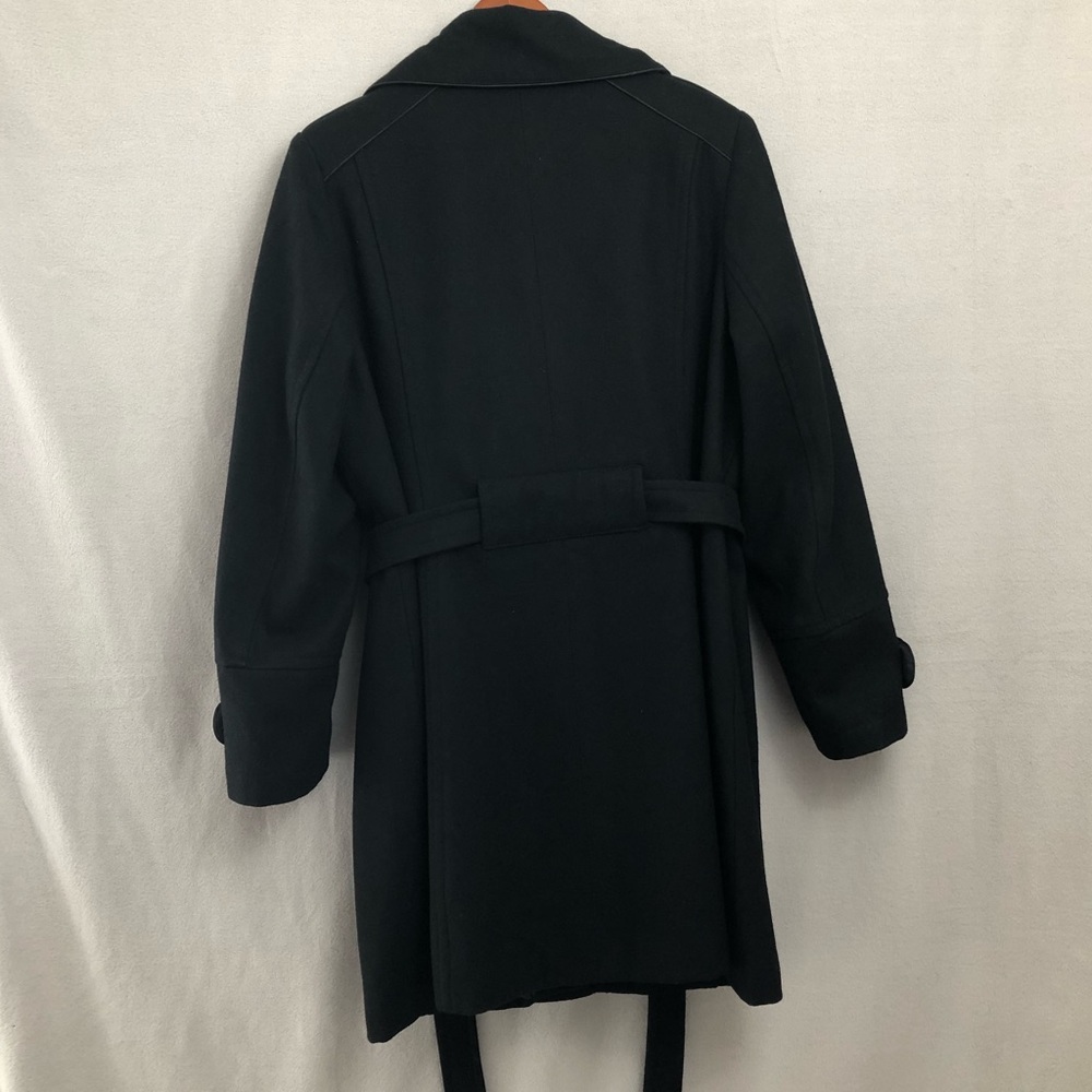 ROZ & ALI | Black Coat - Picture 4 of 13